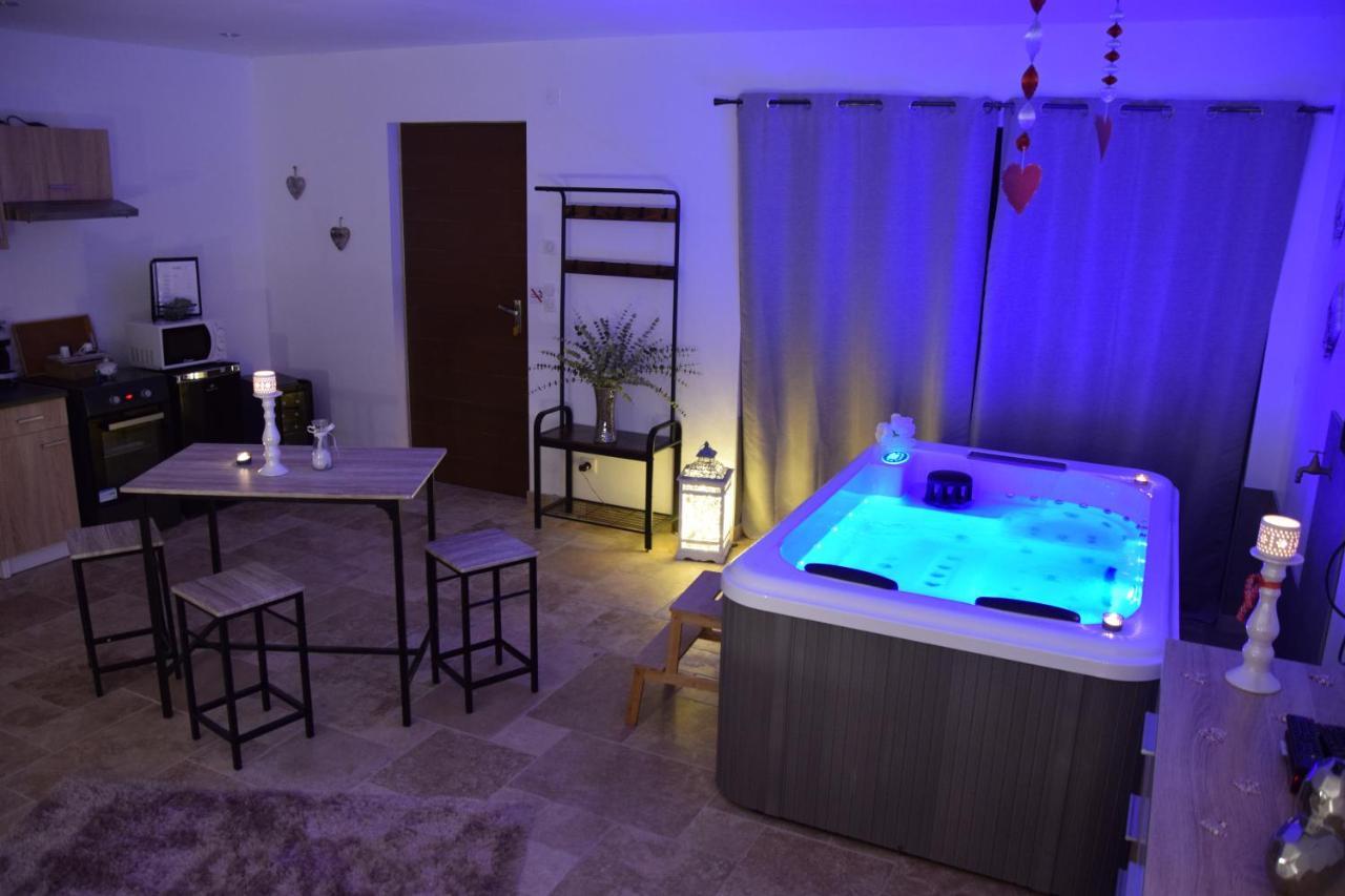 Gites Spa De Charme L Etoile Spa ベナック・エ・カズナック エクステリア 写真